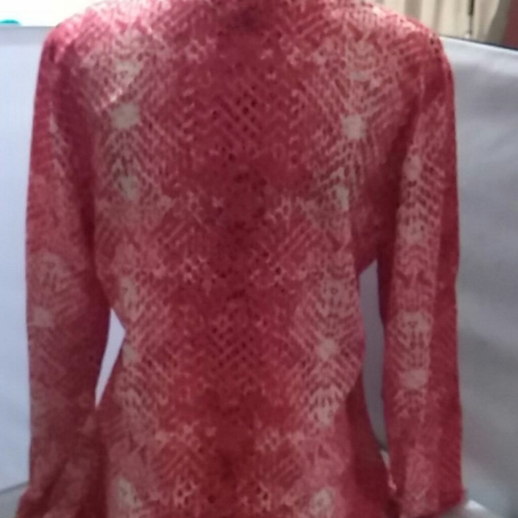 Calvin Klein - Picture 3 of 5